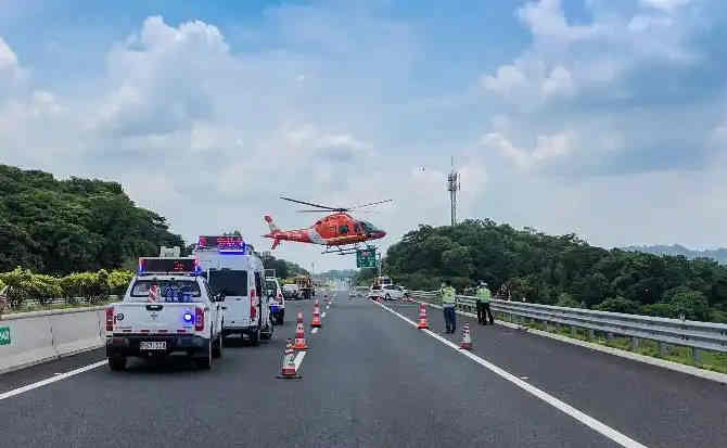 崇阳高速公路汽车救援案例